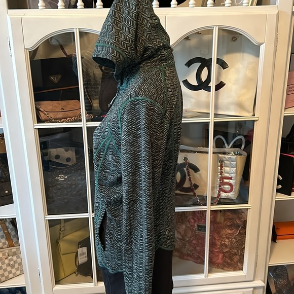 Lululemon Daily Practice Full Zip - Picture 6 of 9